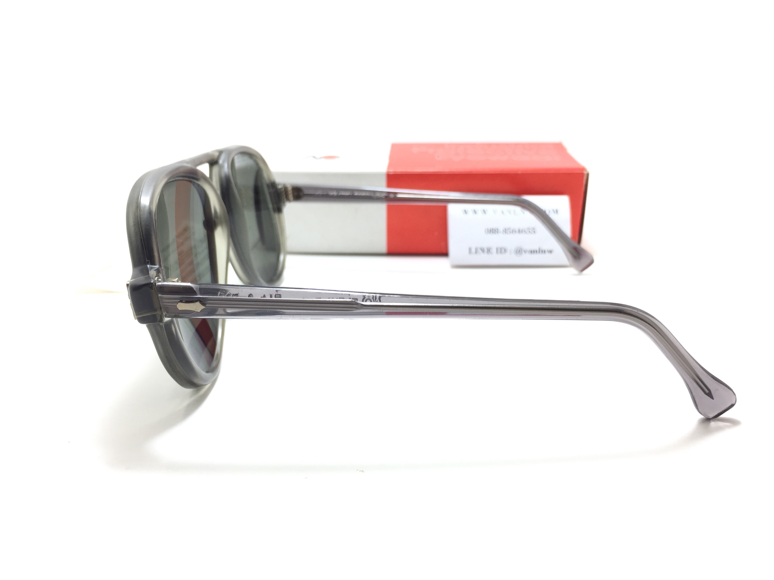 แว่นกันแดด Vintage AO American Optical Flexi-Fit AA 5 1/2 S Z87 <Smoke Grey> ของแท้ 100%