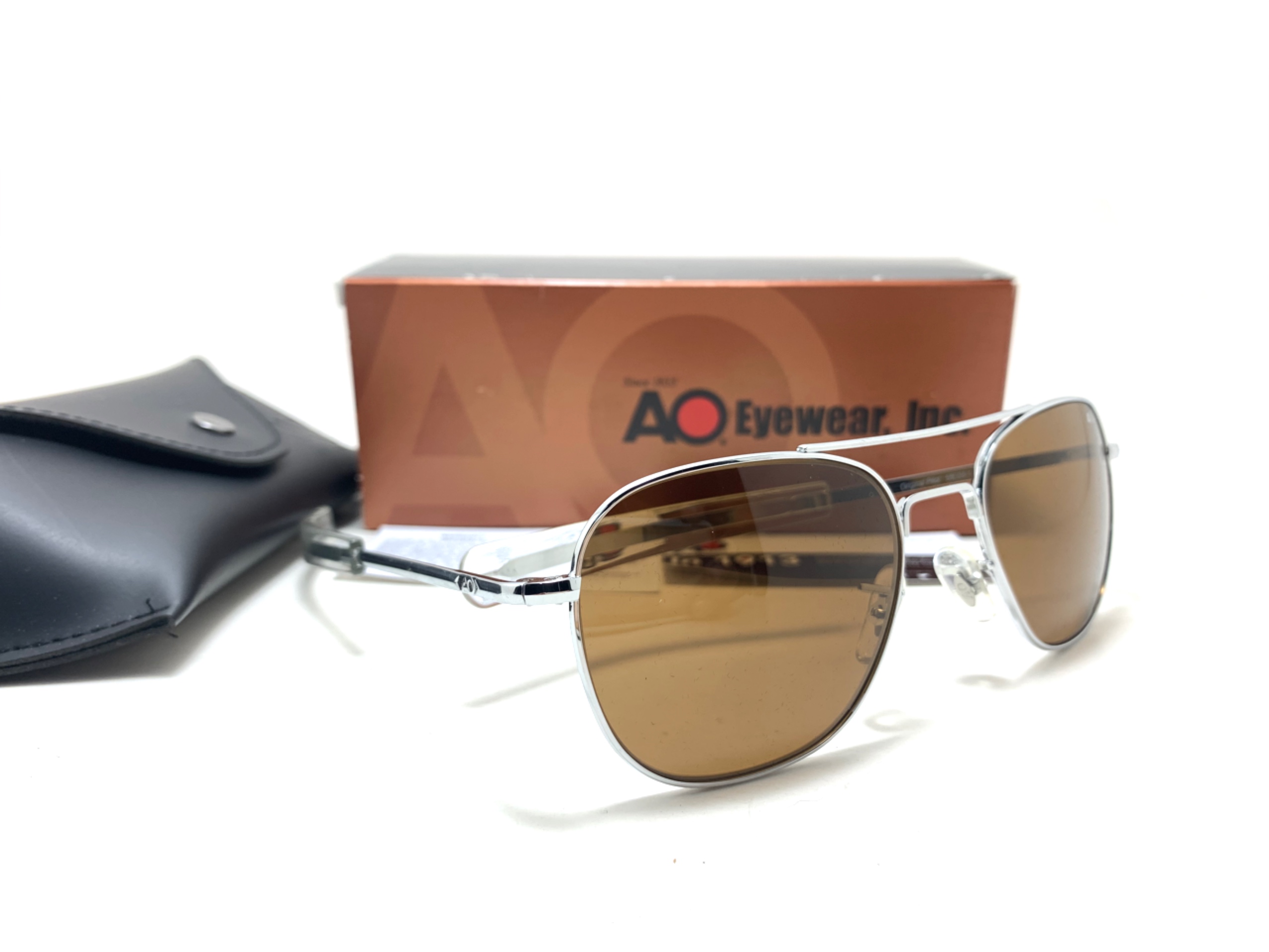 แว่นกันแดด Ao Original Pilot Made in USA (ชา-เงินเงา) ของแท้ 100%