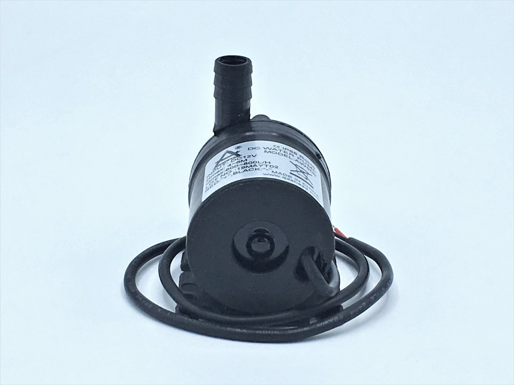 06-AW500-12VDC-A ปั๊มน้ำ DC12V รุ่น AW500 800 ลิตร/ชม. ส่งสูง 6 เมตร แบบเสียบสาย ( ปั๊มตู้ปลา ปั๊มดูดปุ๋ย )