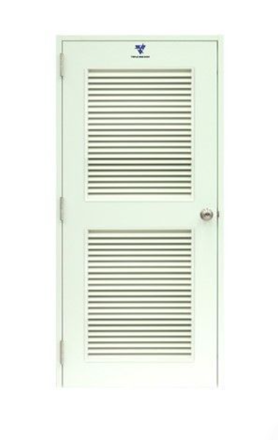 TP6 ประตูเหล็กเจาะช่องเกร็ดเต็มบาน (Steel Door With Full Louver) ขาว