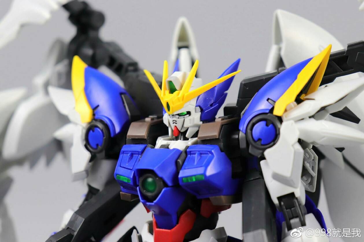 MG 1/100 Hi-Resolution Wing Gundam Zero Endless Waltz [MJH]