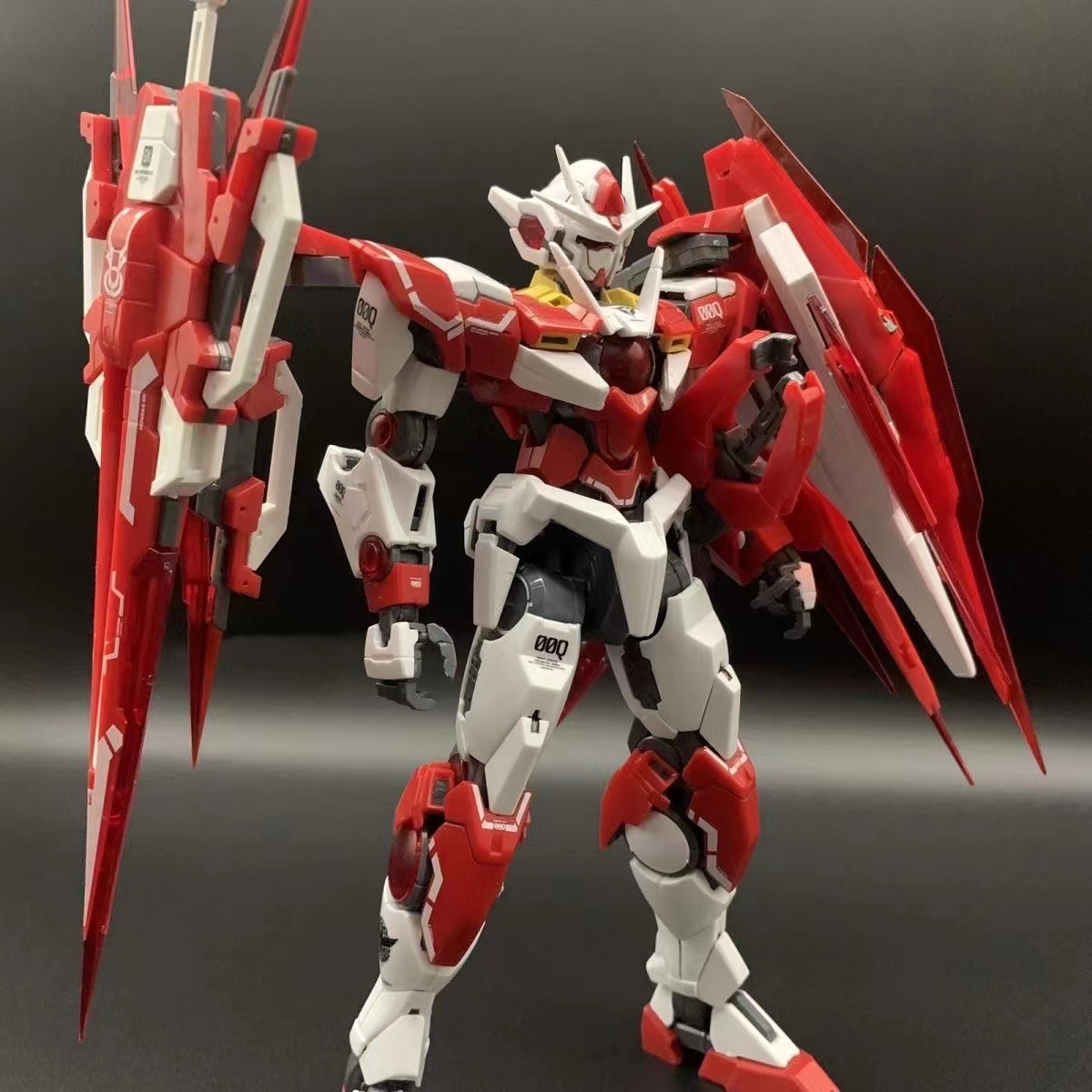 MG 1/100 OO QAN[T] Quanta Limited Red Ver. (6622R) [Daban]