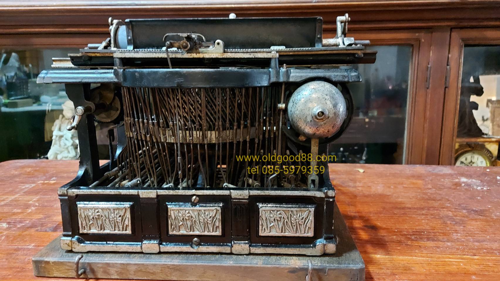เครื่องพิมพ์ดีด smith premier no.1 รหัส 41064sm1