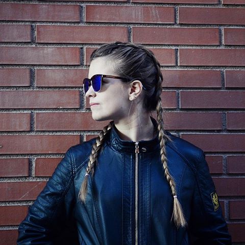 แว่นกันแดด HAWKERS DIAMOND BLACK SKY CLASSIC <ปรอทน้ำเงิน>