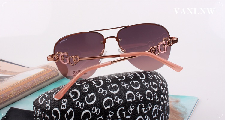 แว่นกันแดด Guess Sunglasses รุ่น GF6054 59-14 145 *3 <แท้ 100%>