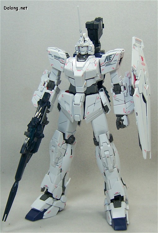MG (005) 1/100 RX-O Unicorn Gundam Ver. Ka