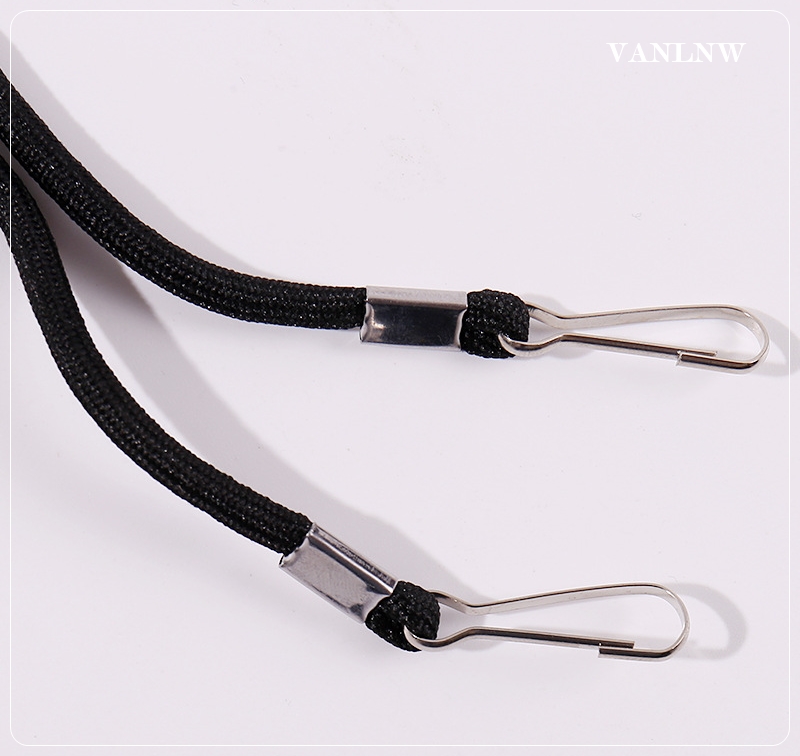 สายคล้องหน้ากากอนามัย MASK STRAPS BLACK สายคล้องแมส สำหรับผู้ใหญ่/เด็ก สายปรับระดับ คล้องคอได้ ใช้งานสะดวก