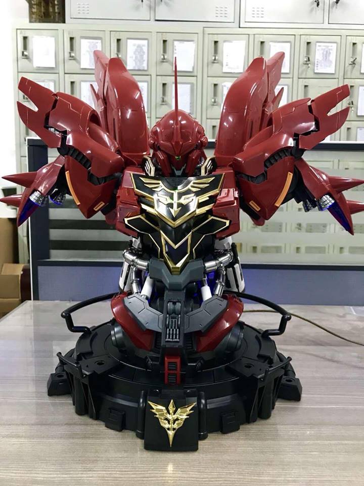 BSC 1/35 MSN-06S SINANJU Bust + Base GYH03 [Yi Hui]