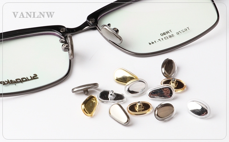 แป้นจมูกแว่นตา Air Silicone Nose Pad แป้นจมูกซิลิโคน เกรดพรีเมียม นิ่มใส่สบาย ลดการกดทับบริเวณดั้งจมูก (แบบไขน็อต)