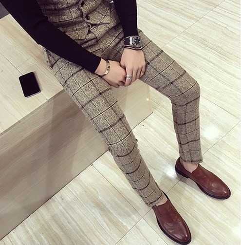 ชุดสูทลายสก๊อต สีน้ำตาล เซต3ชิ้น สูท+เสื้อกั๊ก+กางเกง