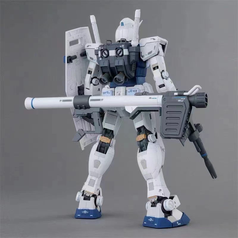 MG 1/100 The Gundam Base Limited RX-78-2 Gundam Ver.3.0 + Special Decal [THE GUNDAM BASE COLOR] (6628) [Daban]