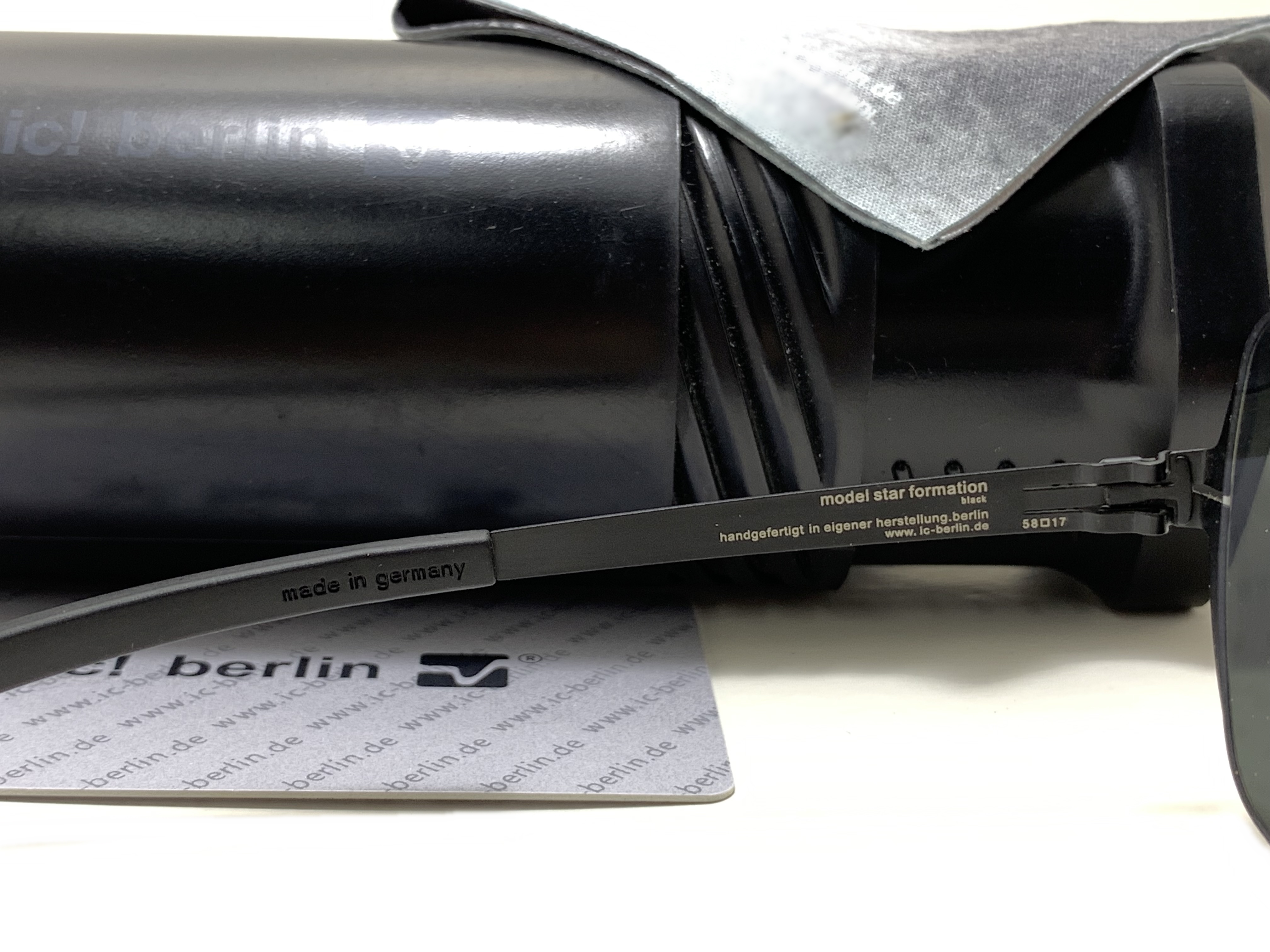 แว่นกันแดด ic berlin model stas formation black limited edition ขนาด 58-17 mm. <ปรอทน้ำเงิน>