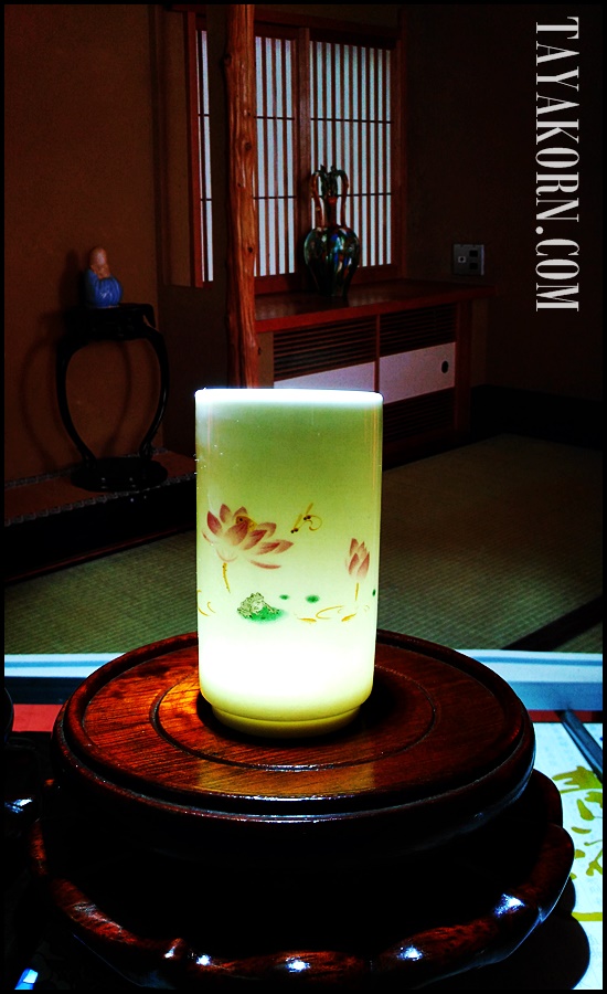 ชุดถ้วยชาแบบดมดื่ม ลายดอกบัวเล็ก ฺ Lotus Express Tea cup TKLG-LT2