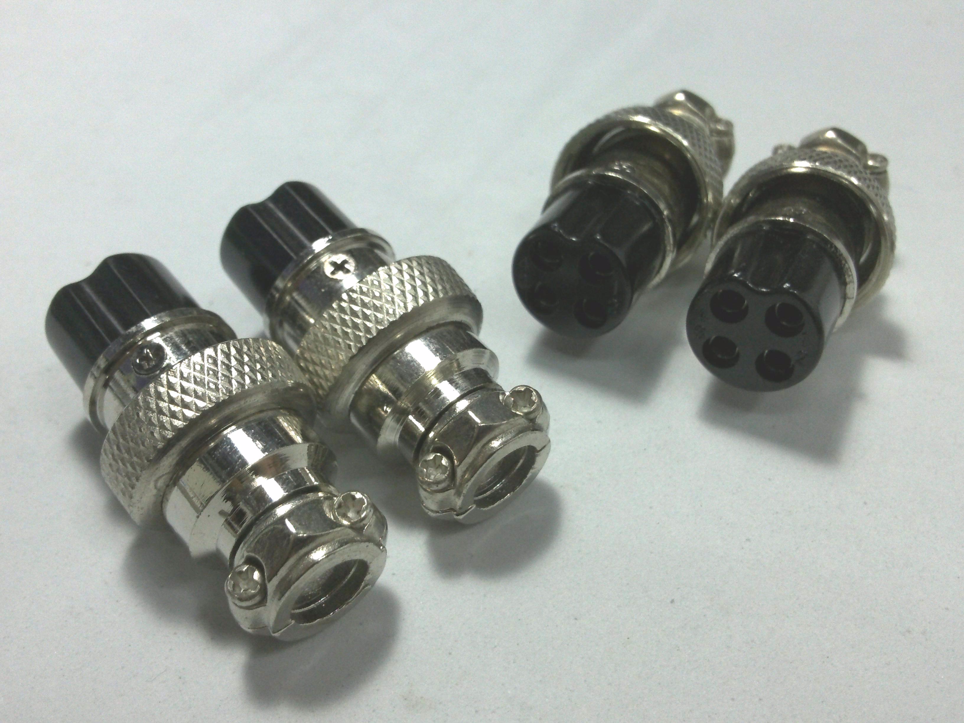 J.เครื่องส่ง 4P ต่อสาย