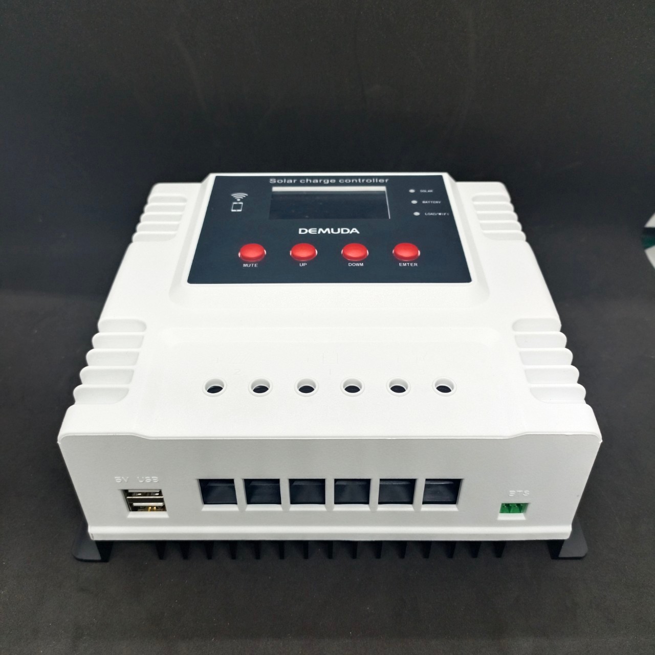 โซล่าชาร์จเจอร์ 60A 12V/24V/48V Model KDY60