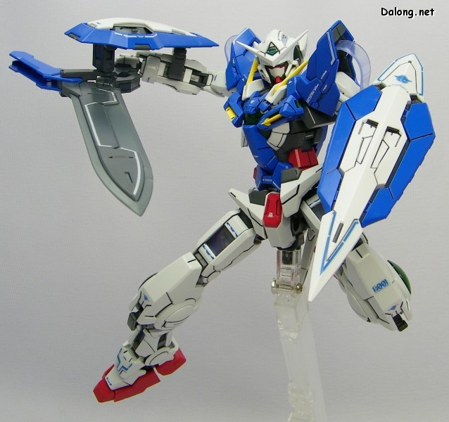 MG (023) 1/100 Gundam Exia