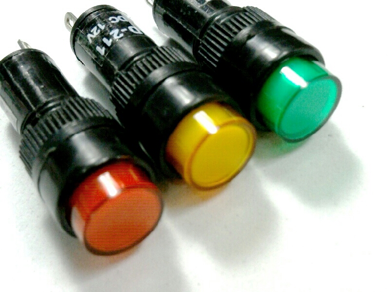 หลอดหน้าปัด-หัวตัดNXD211-S/12V