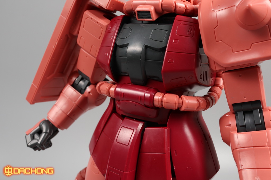 1/48 Mega Size MS-06S Char's Zaku II