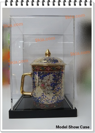 13x10x19 cm. กล่องโชว์โมเดล แนวตั้ง (สั่งผลิต 7-10วัน) กว้าง 13 ลึก 10 สูง 19 ซม. กล่องใส ฐานดำ อะครีลิค ชิ้น