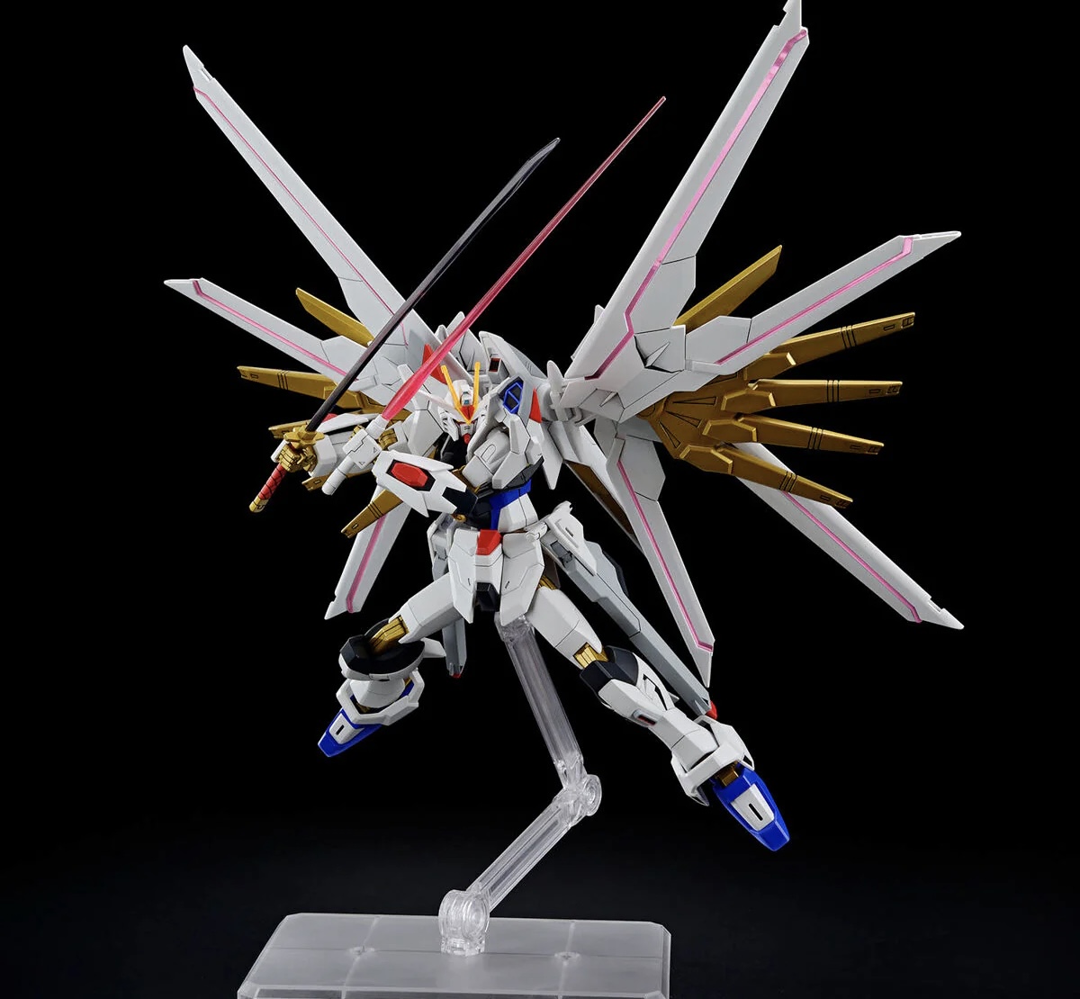 HG 1/144 Mighty Strike Freedom (250) [DuiJue]