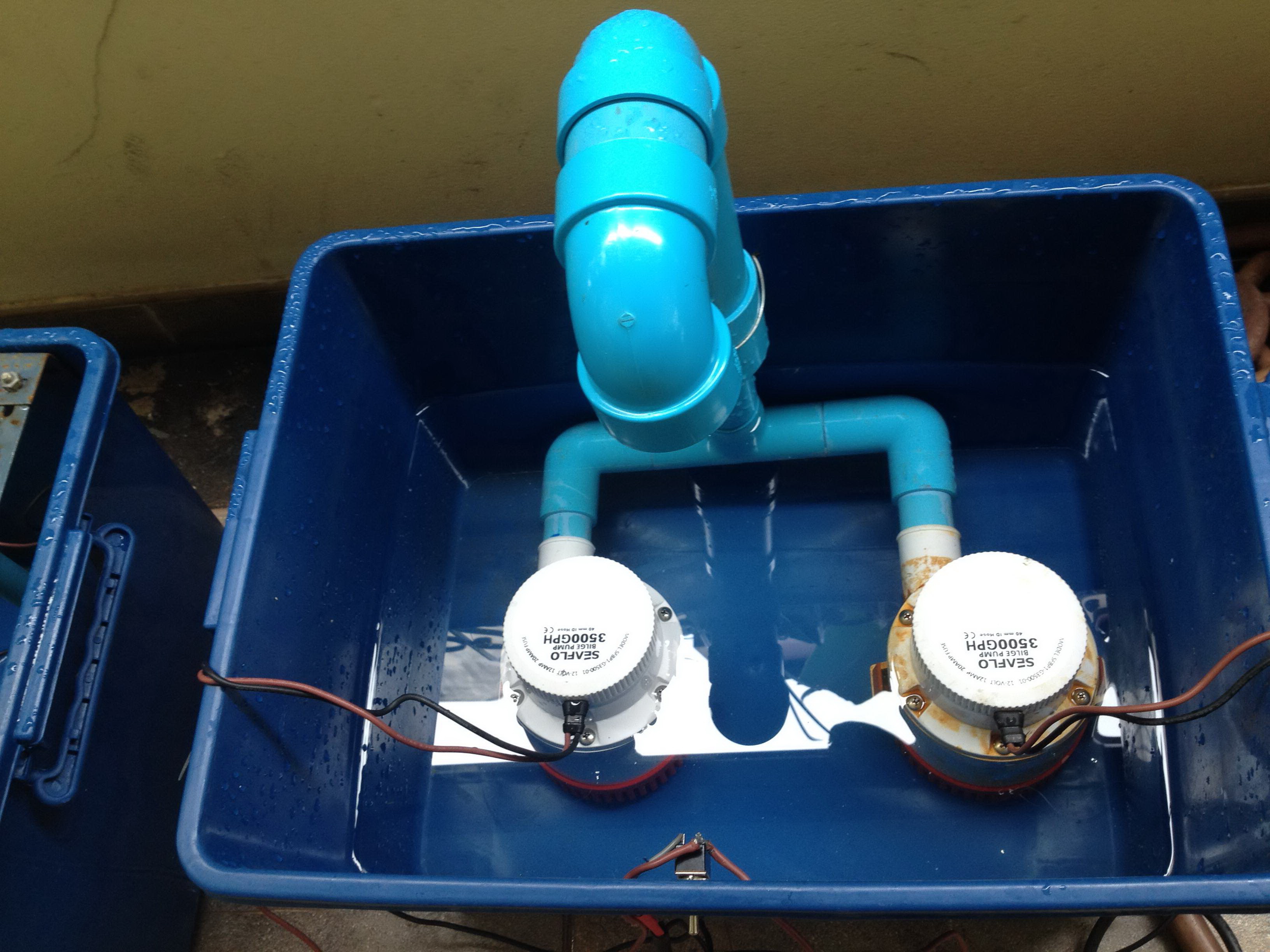 ปั๊มน้ำ DC 12V รุ่น 3500-GPH ( ปั๊มแช่สูงสุด 7 เมตร )