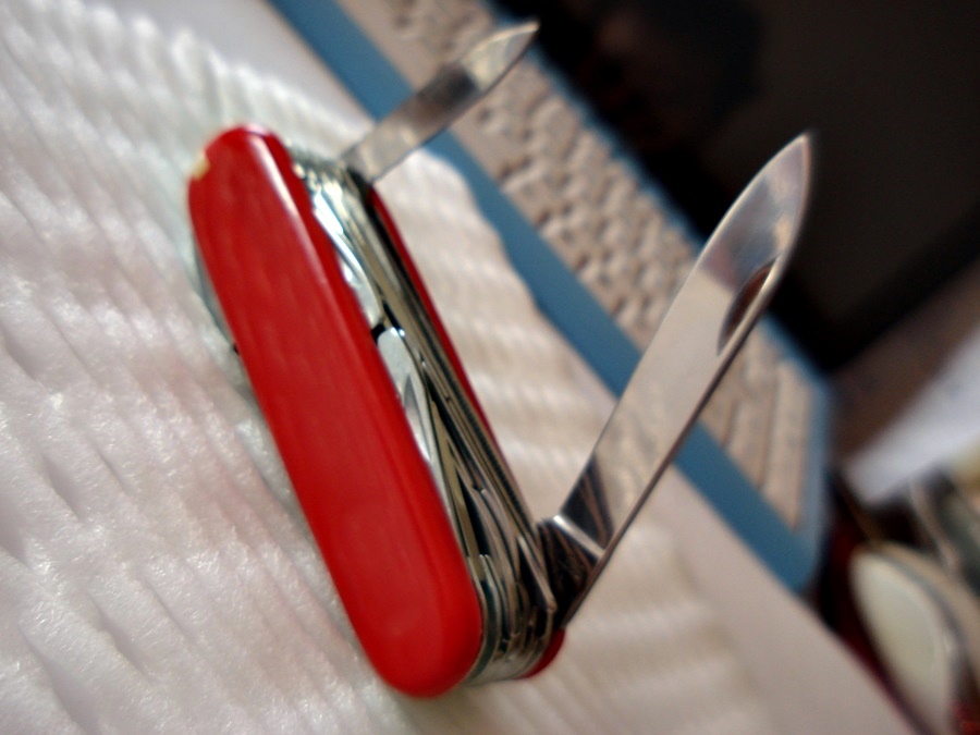 มีดแคมป์ปิ้งค์ RED BIG MAC