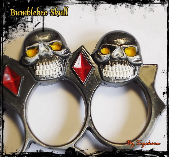 สนับมือชุดกระโหลกมหาประลัย