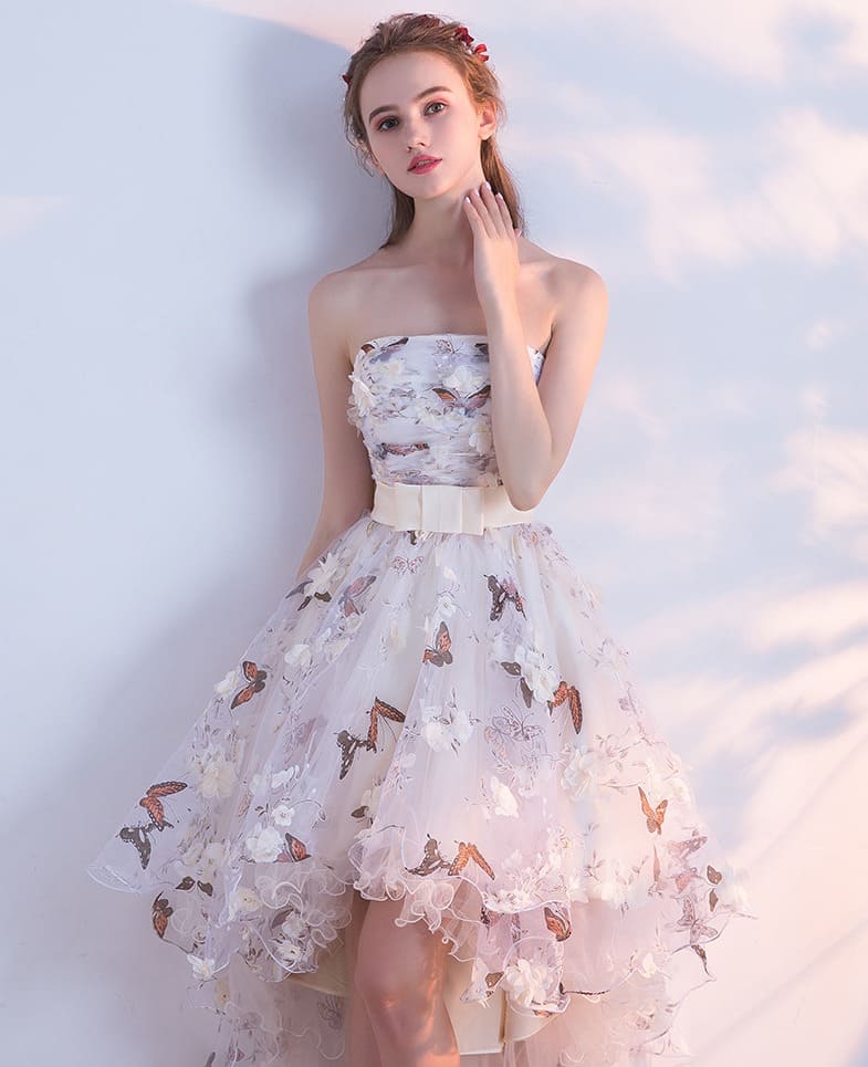 ชุดราตรี หน้าสั้นหลังยาว เกาะอก สีครีม พร้อมส่ง L ผ้าพิมพ์ลายผีเสื้อ งานร้อยหลัง