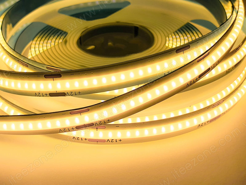 สีวอร์ม Warm White 3000K ไฟเส้น Strip light LED COB 300led/m 30W 12V IP20 (ไม่กันน้ำ) เป็นรุ่นใหม่ล่าสุด ไม่เห็นเม็ดไฟเส้น LED