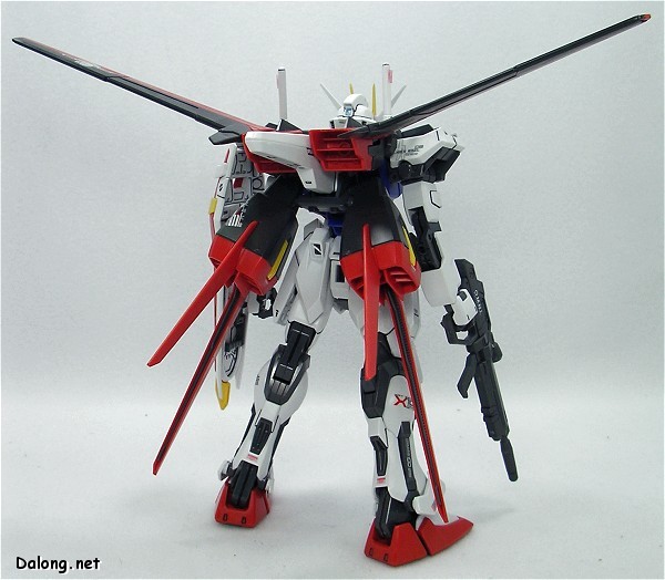 MG Strike Gundam