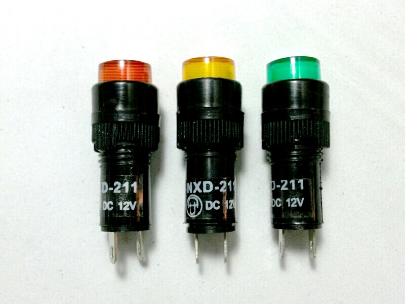 หลอดหน้าปัด-หัวตัดNXD211-S/12V