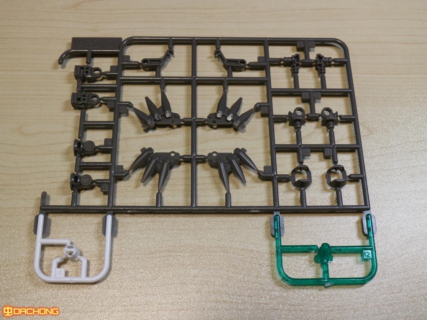 MG 1/100 Wing Zero EW Ver. Hirm (8820) [Daban]