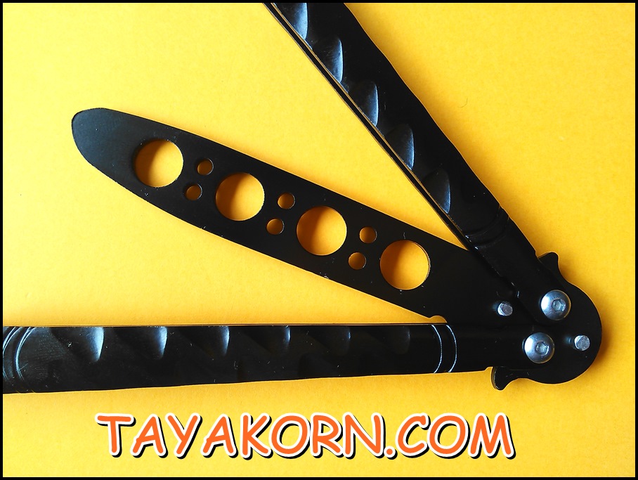 มีดซ้อมควง บาลีซองแบลคธันเดอร์ Black Thunder Balisong trainer Knfie