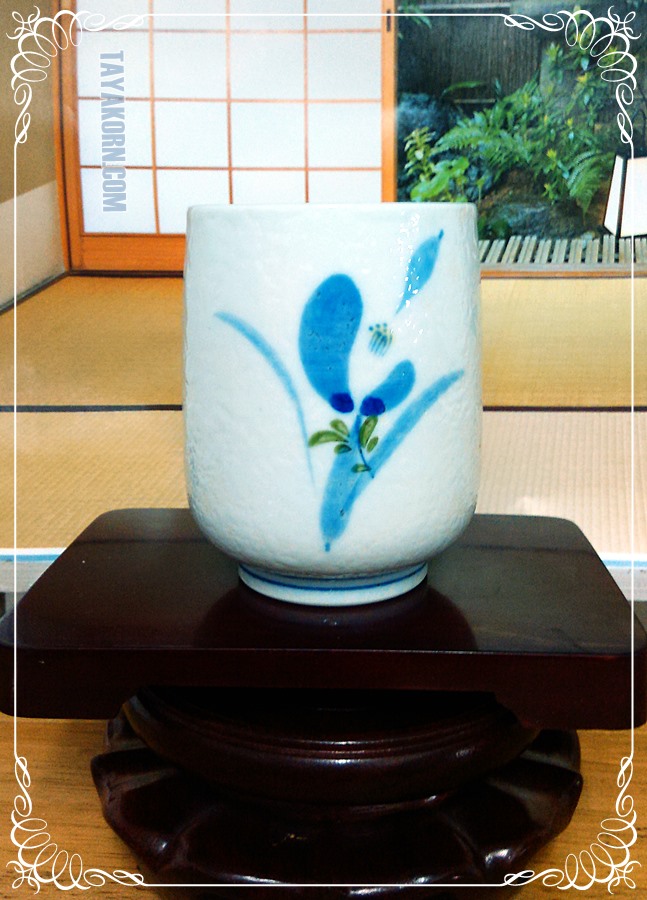 ถ้วยชาญี่ปุ่น Sei ลายดอกไม้ญี่ปุ่น Japanese Flowers