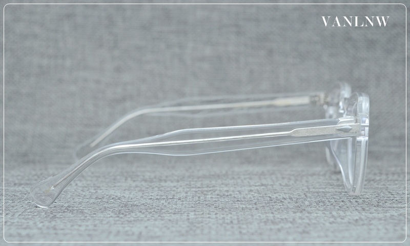 แว่นกันแดด MOSCOT LEMTOSH 46-23 145 COL.Light Grey <ลายกระ>