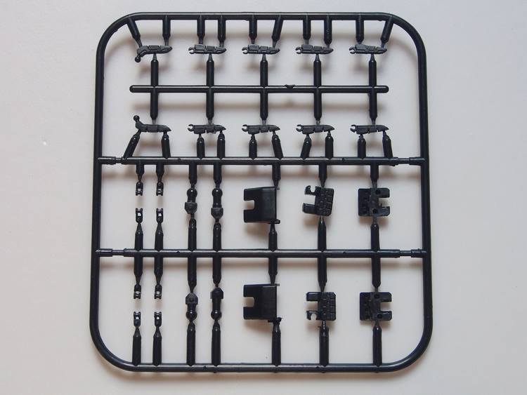 Hand Part 1/100 ของ Hobby Base แบบ2 (ปลายแหลม)