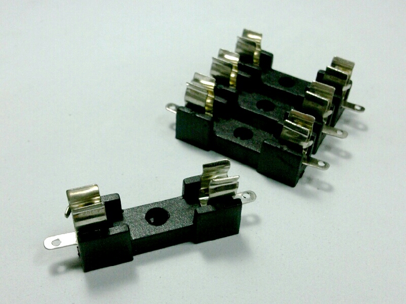 กระบะฟิวส์ 30MM. - 1P