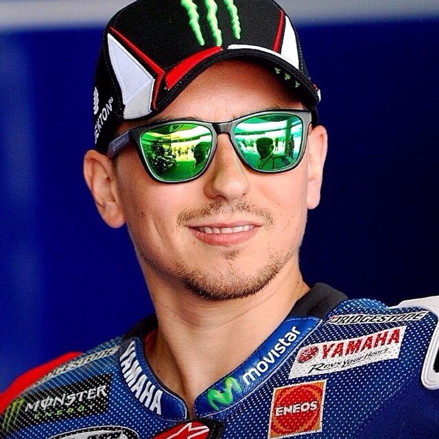 แว่นกันแดด HAWKERS X LUIS SUÁREZ GARRA CHARRUA <ปรอทเขียว>