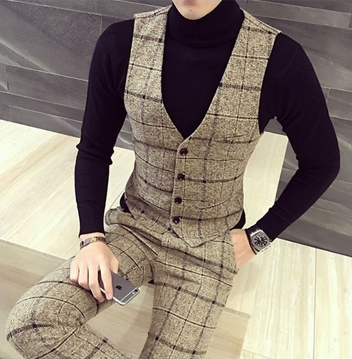 ชุดสูทลายสก๊อต สีน้ำตาล เซต3ชิ้น สูท+เสื้อกั๊ก+กางเกง