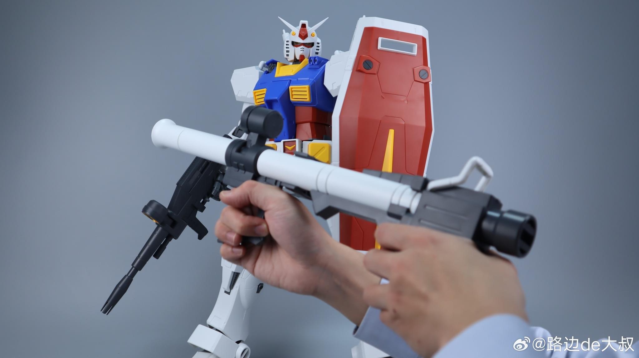 1/35 RX78-2 + Big Water Decal [Fang Da Jing]