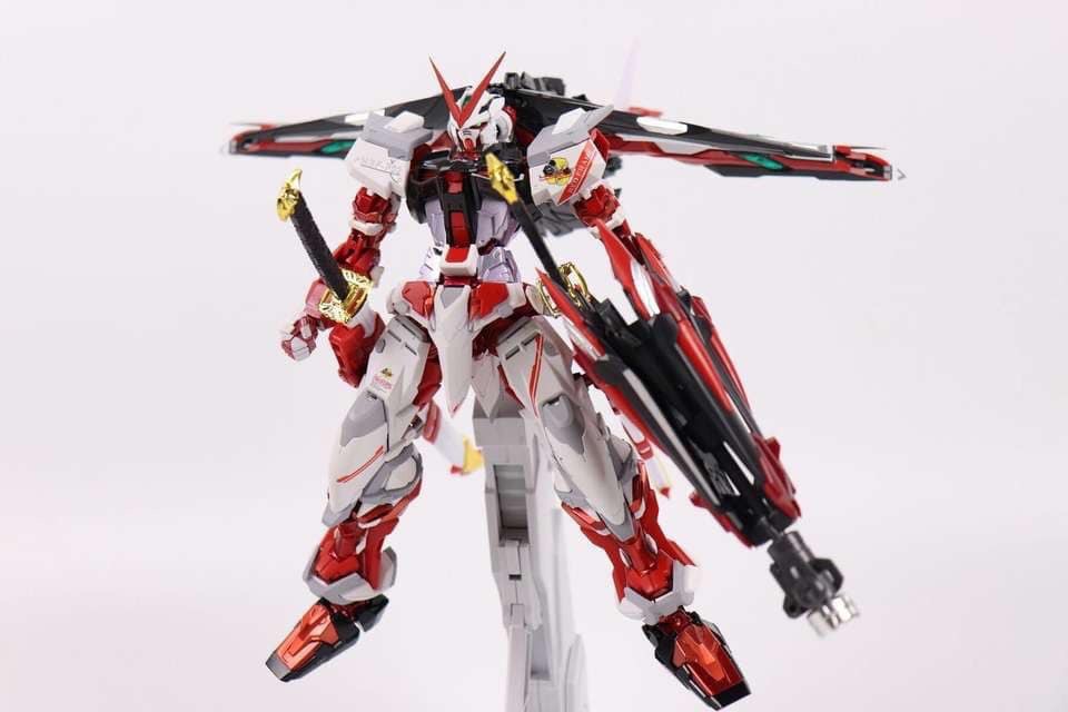 MG 1/100 (8812) Astray Red Frame Kai Ver.MB [Daban]