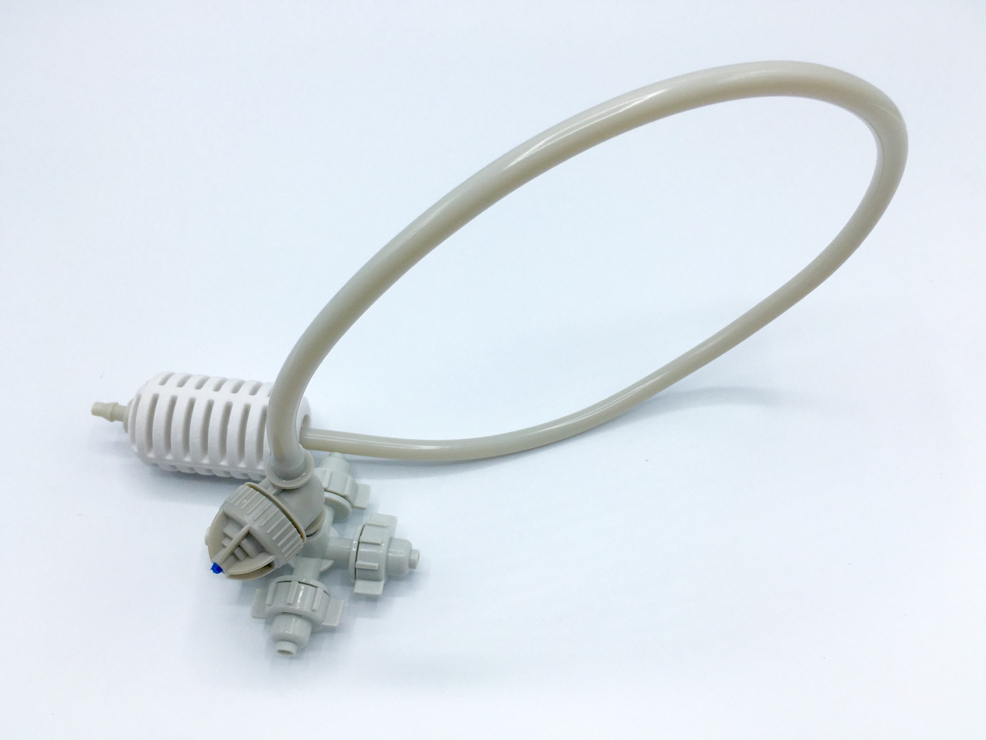 หัวพ่นหมอก 4 ทาง THAIWATER 0.6 มม. สายยาว 50 ซม. แบบเสียบกับท่อ PE จำนวน 125 ชุด