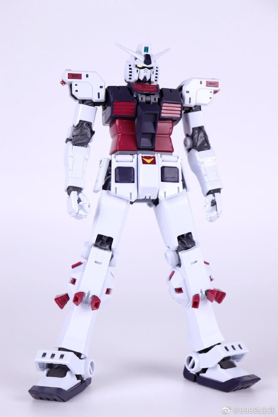 MG 1/100 Full Armor Thunderbolt (6654) [Daban]