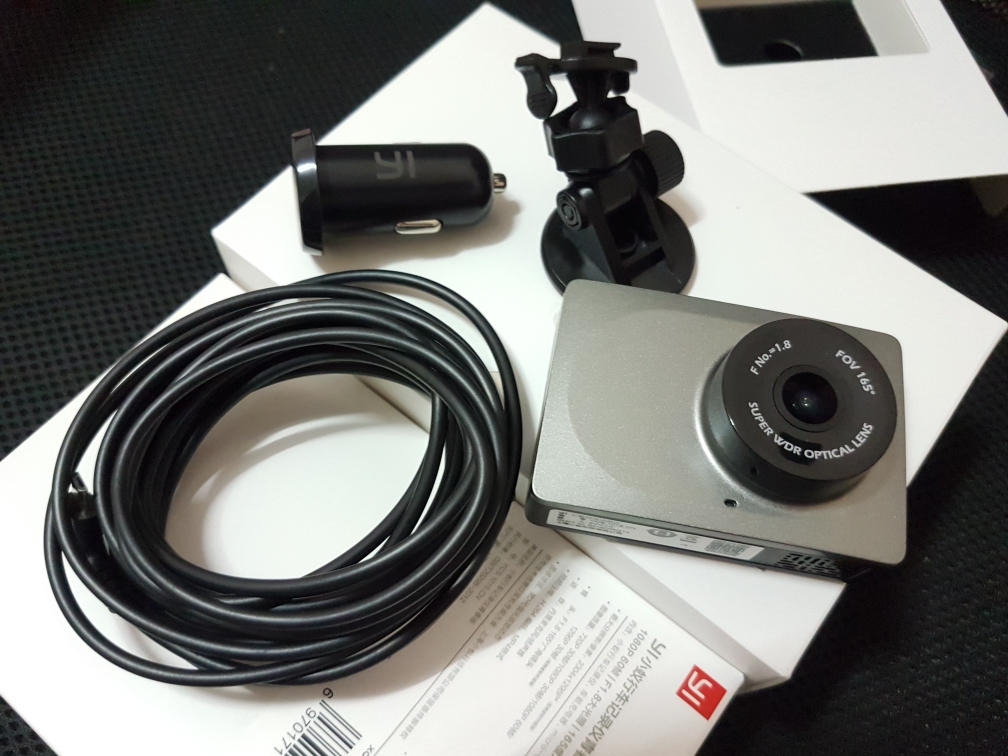 กล้องติดรถยนต์ Xiaomi Mi Yi Camera ความละเอียด 2K แท้ 100% ชัด สว่างไม่มืด Update ล่าสุดเมนูภาษาอังกฤษ