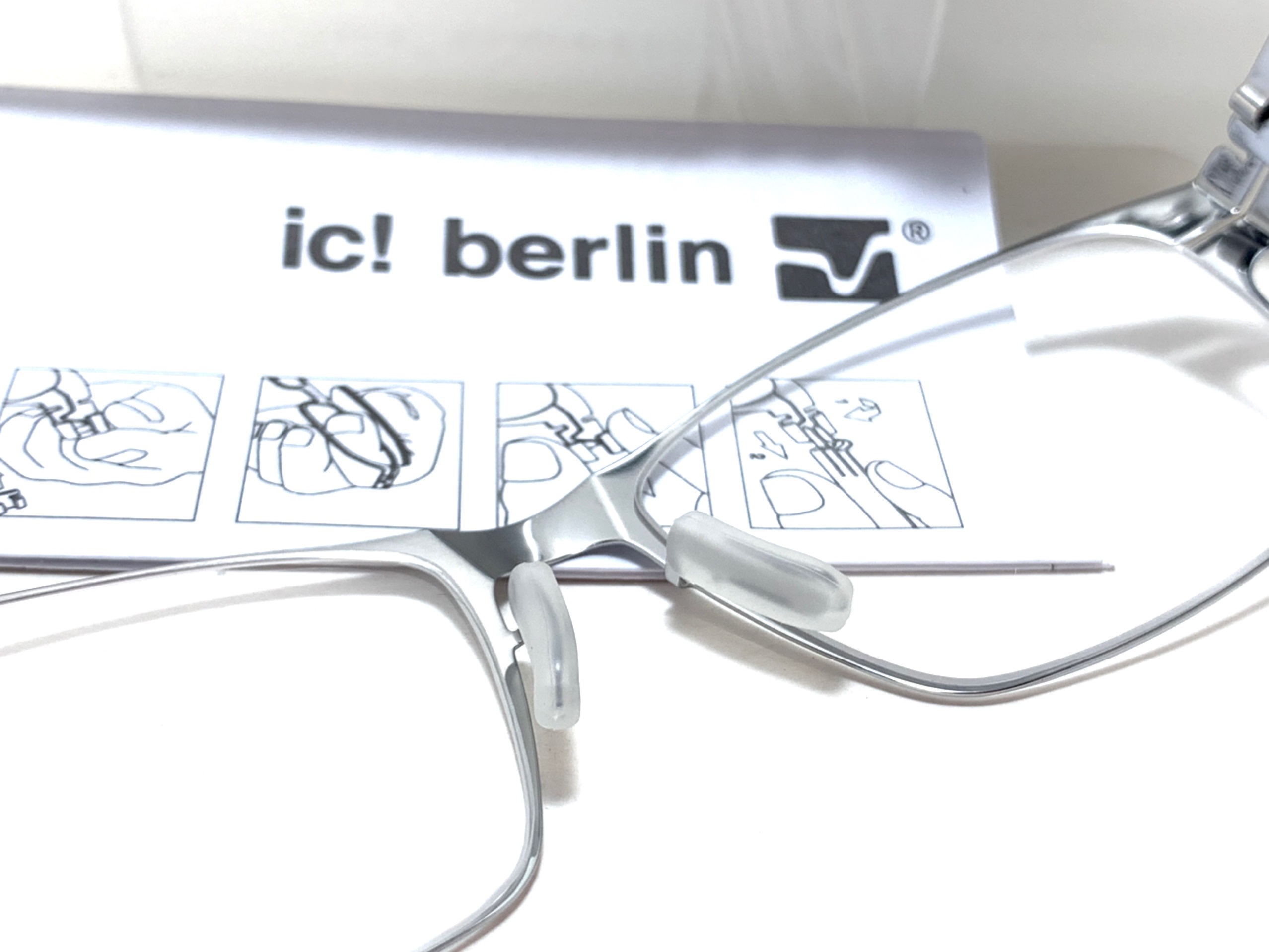 แว่นสายตา ic berlin model luke j.y. chrome 54-17 <เงิน>