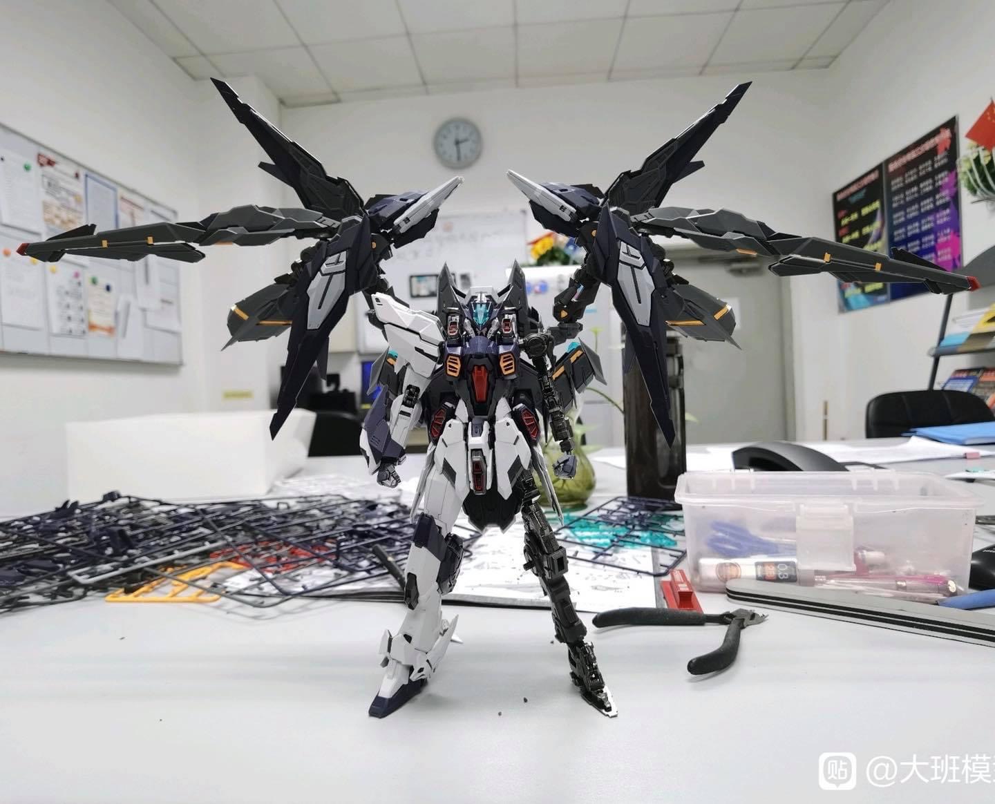 MG 1/100 Judge [Zero Gravity]