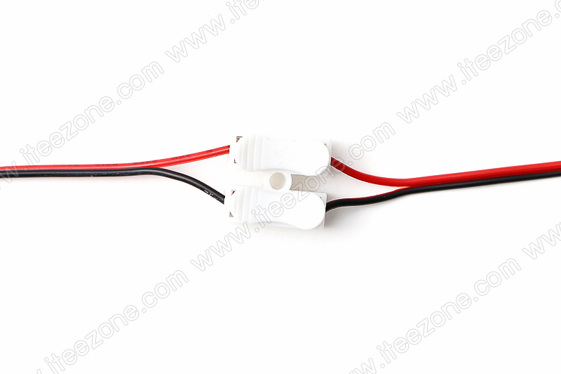 ตัวเชื่อมสายไฟเส้นคู่แบบหนีบ