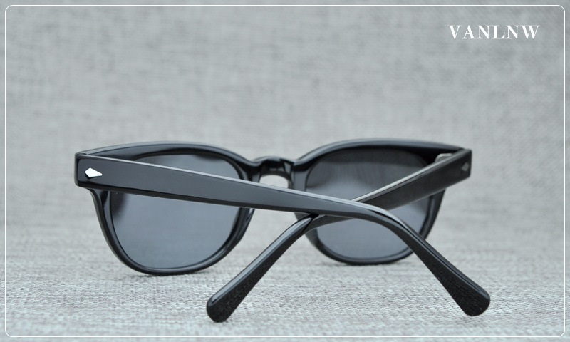 แว่นกันแดด MOSCOT TUMMEL 49-22 145 COL.Black CE <ดำ>