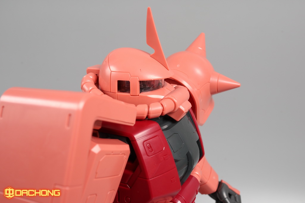 1/48 Mega Size MS-06S Char's Zaku II