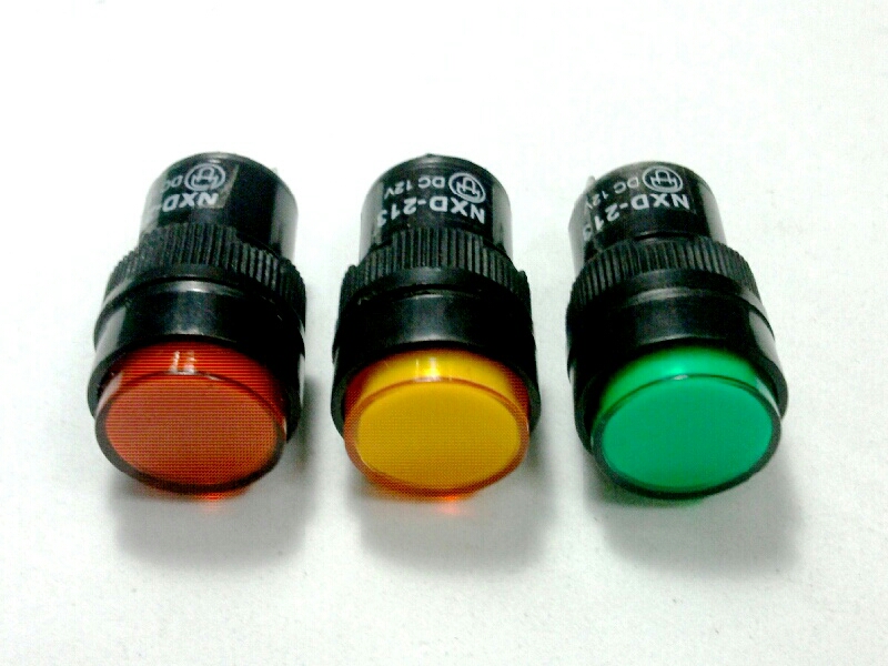 หลอดหน้าปัด-หัวตัดNXD213-L/12V